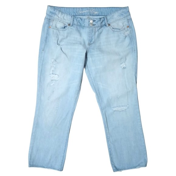 American Eagle Jeans Womens Size 16 Thrashed Ripped Destroyed Light Blue Denim - Picture 2 of 13